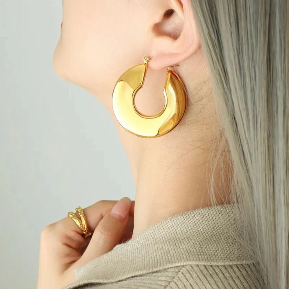 NEW💎18K Gold Plated Chunky Hoop Earrings*Large Hoop Earrings*